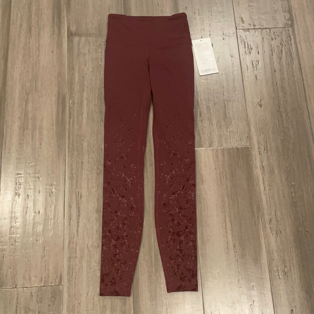 NWT lululemon Speed Wunder Tight Speckle Garnet. Sz 2.